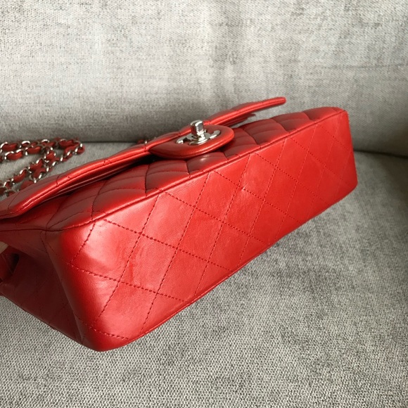 SOLD Chanel medium double flap in red lambskin - Picture 12 of 12